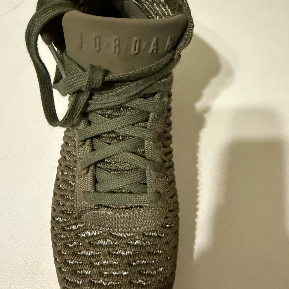 Jordan Women's Olive Sneakers